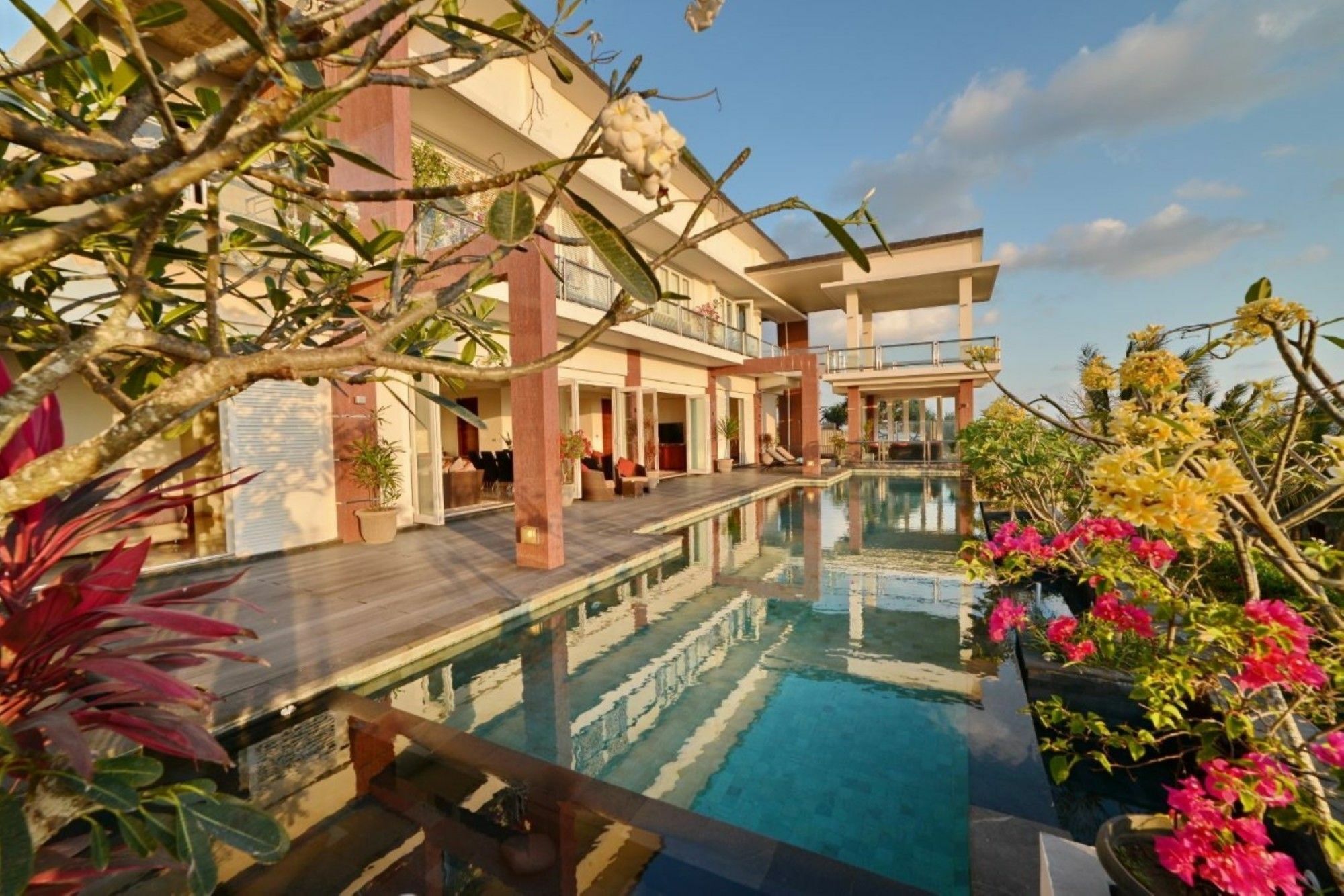 Rajavilla Lombok Resort Senggigi Exteriör bild
